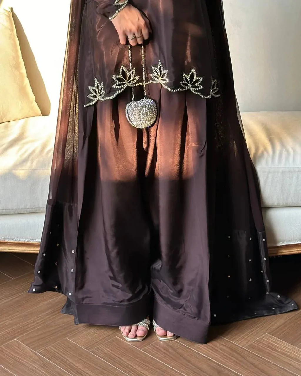 Amrapali Trend Heavy Natural Crepe Farshi Salwar Suit Set |  Festive Special Collection - Image 4