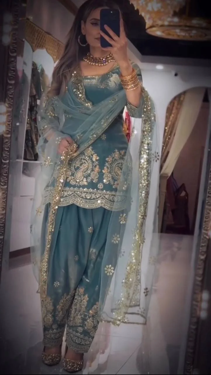 Designer Farshi Salwar Suit Set for Women – Wedding & Festive Wear - Image 9