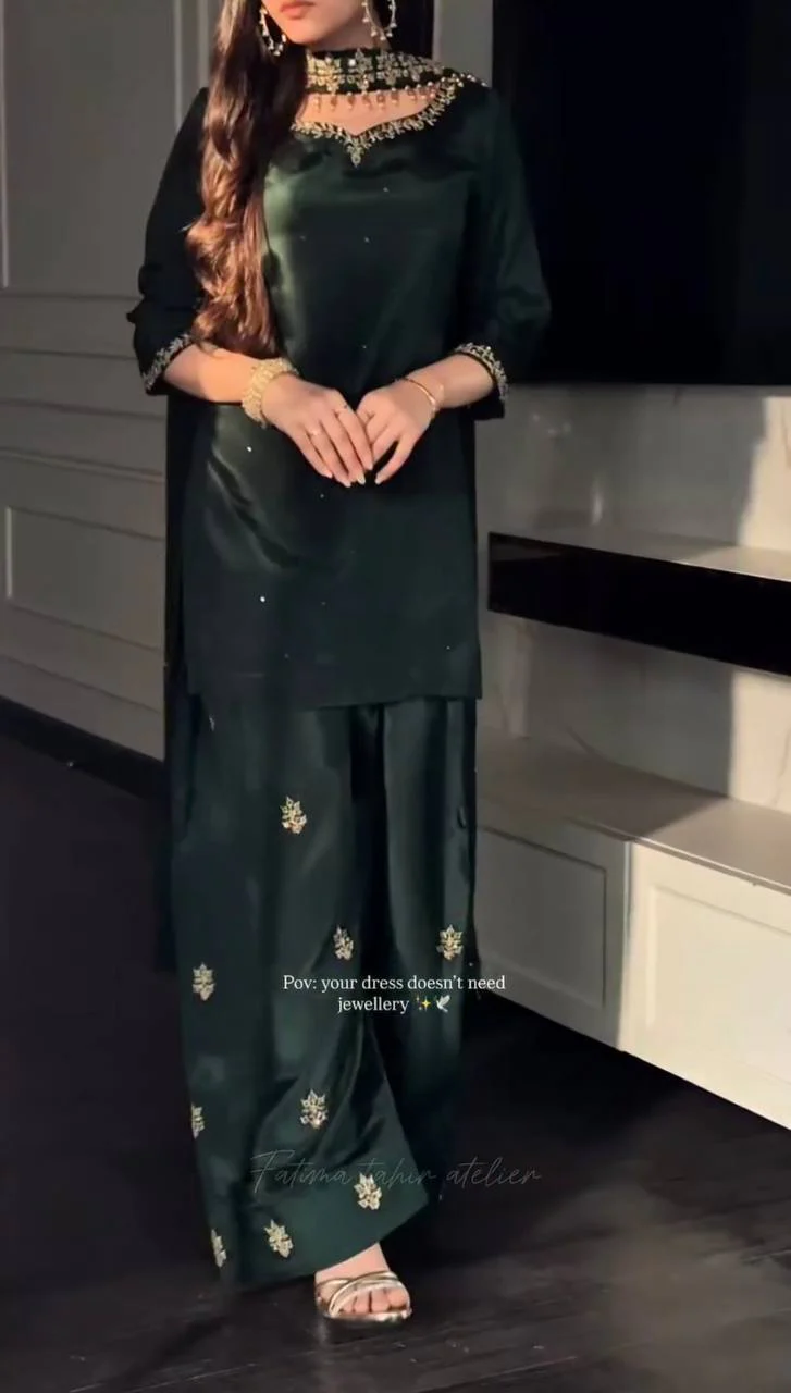 Amrapali Trend Luxury Crepe Silk Farshi Salwar Suit with Diamond Handwork Dupatta - Image 3