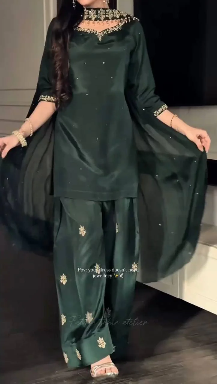Amrapali Trend Luxury Crepe Silk Farshi Salwar Suit with Diamond Handwork Dupatta - Image 5