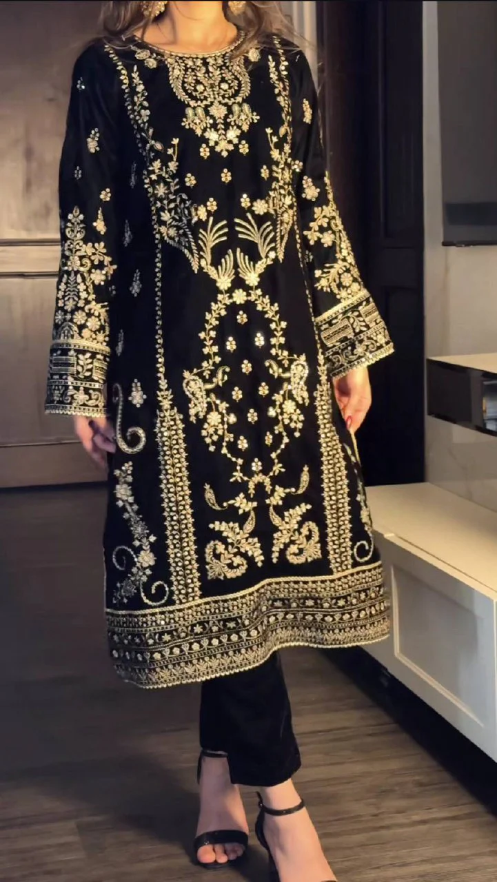 Elegant Black Korean Satin Silk Suit Set for Festive & Party Wear - Image 5
