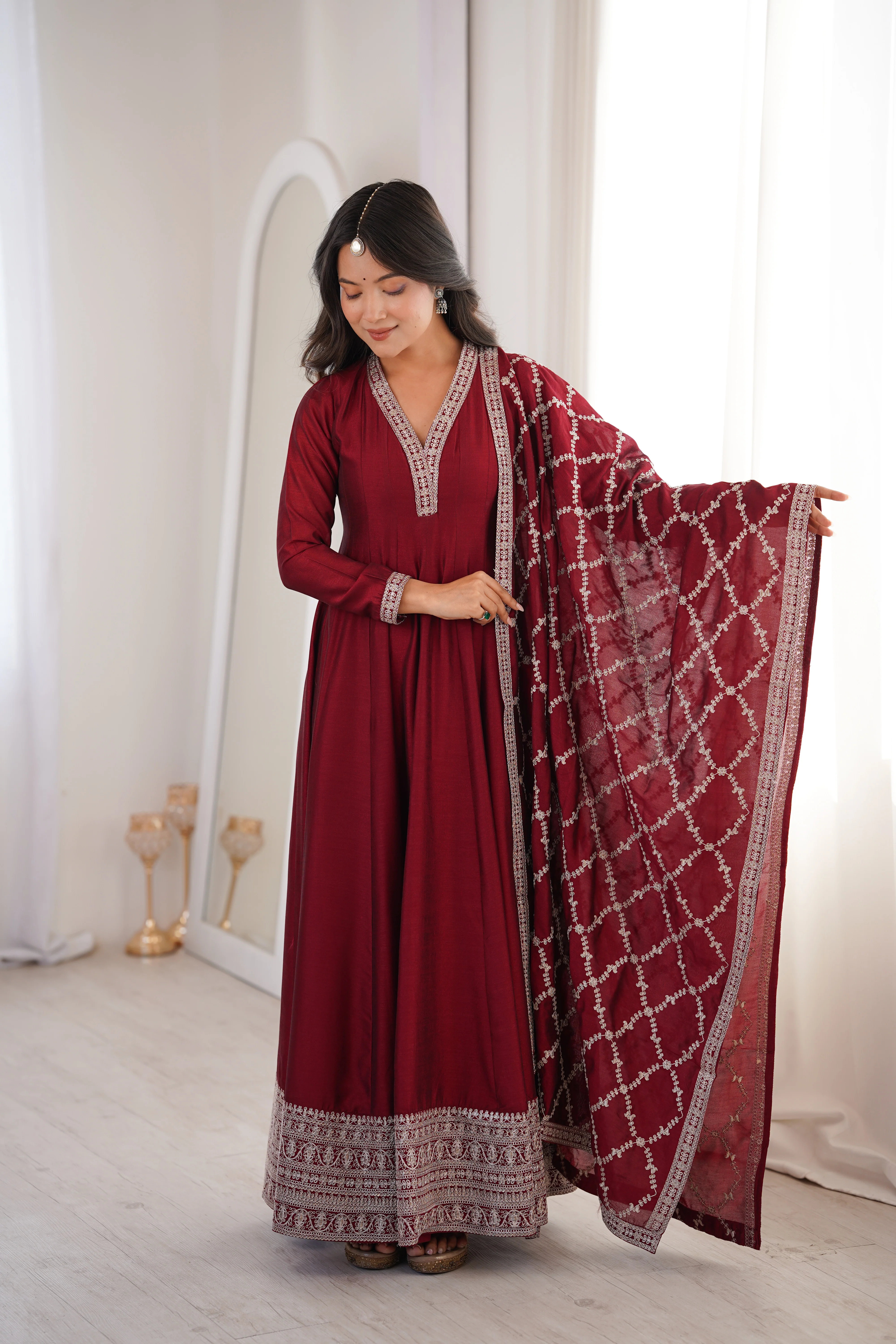 Amrapali Trend Royal Blooming Vichitra Silk Full Kali Anarkali Gown Set - Image 3