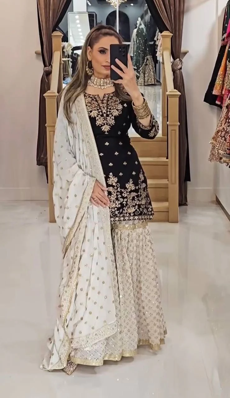 Fashionable Black Palazzo Suit Essential Ethnic Outfit - Image 2