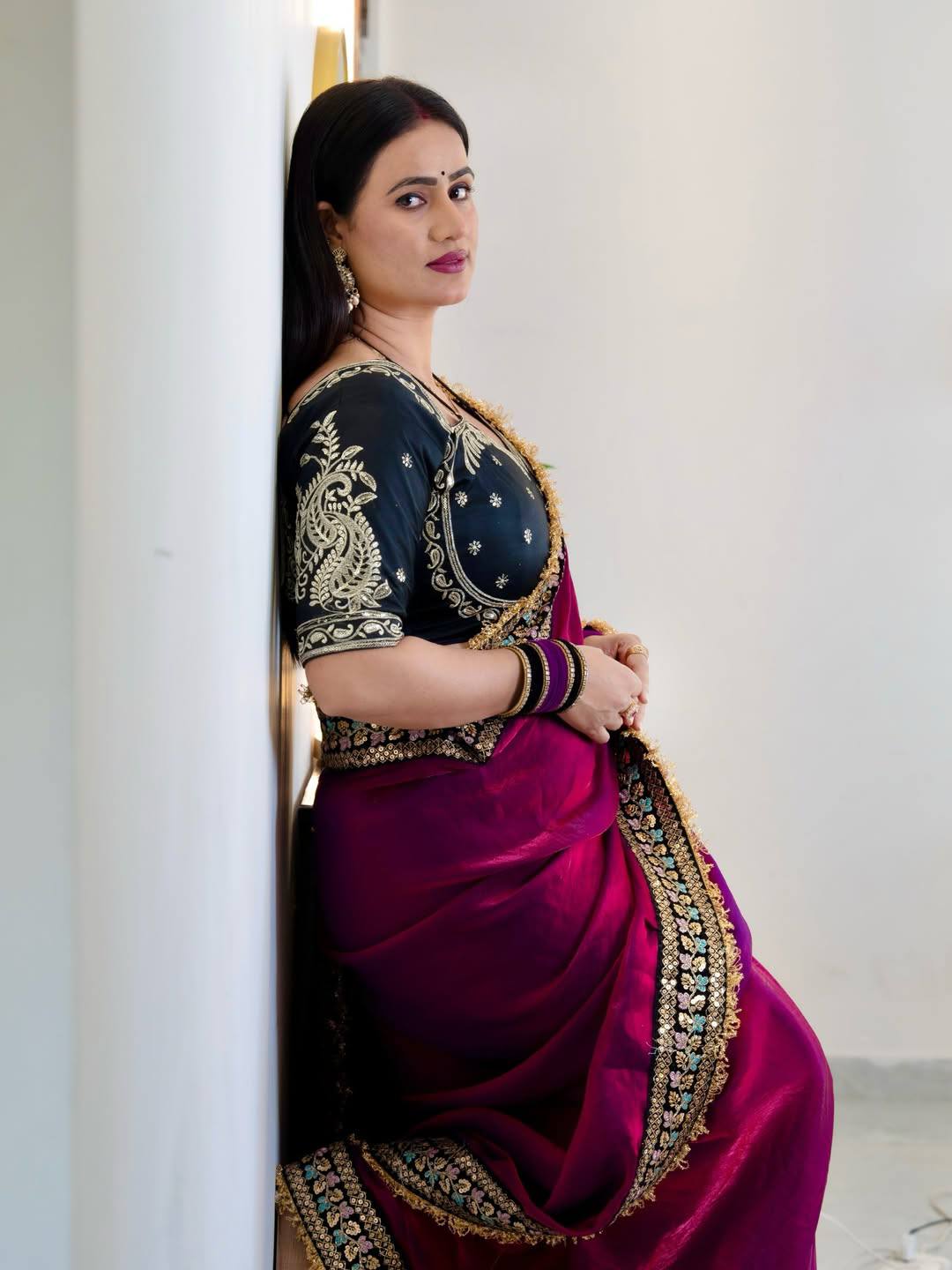 Magenta Fandy Satin Silk Saree with Jari Dori & Sequins Work | Designer Party Wear - Image 5