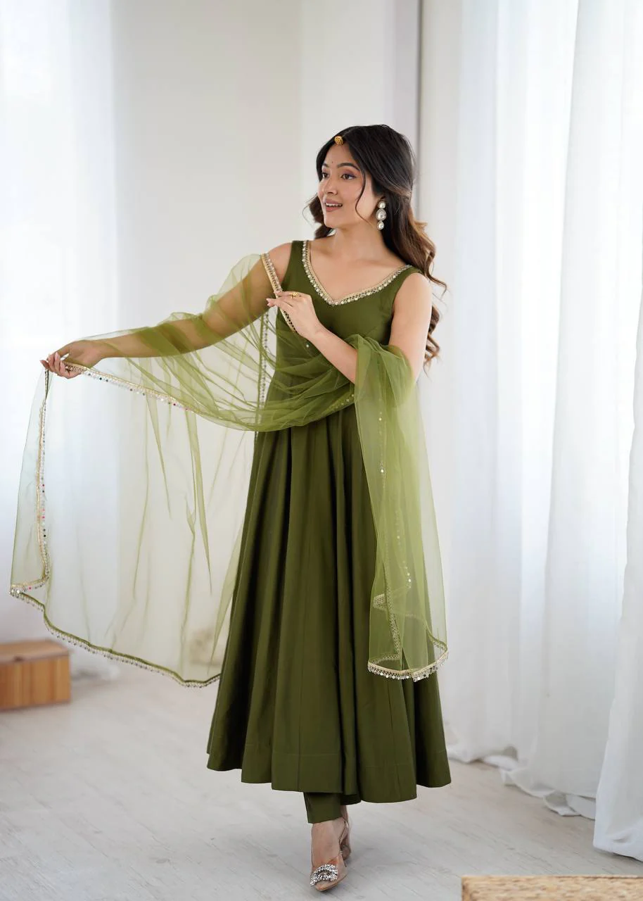 Premium Chanderi RomanSilk Anarkali with Soft Net Dupatta & Fancy Lace Work - Image 29