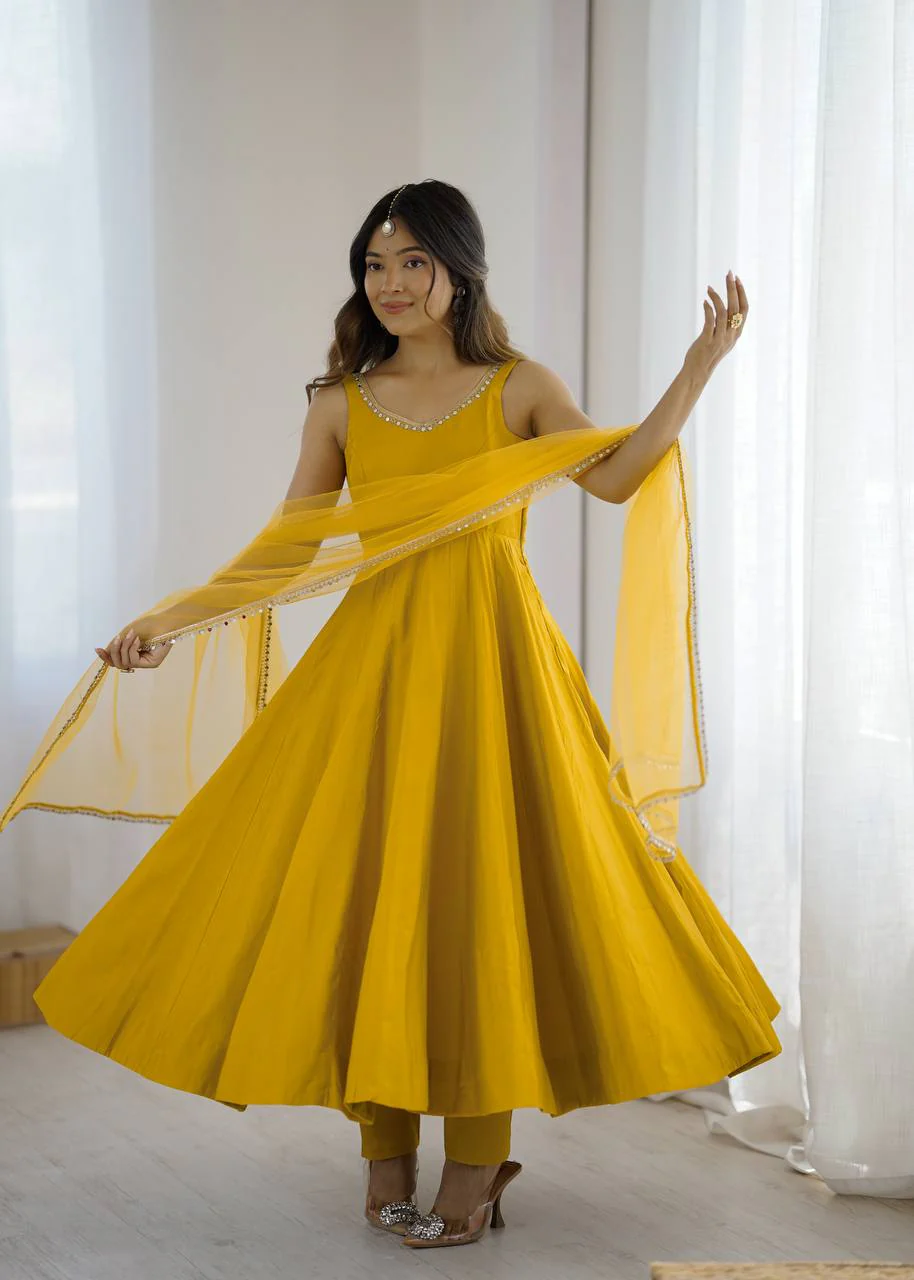 Premium Chanderi RomanSilk Anarkali with Soft Net Dupatta & Fancy Lace Work - Image 9