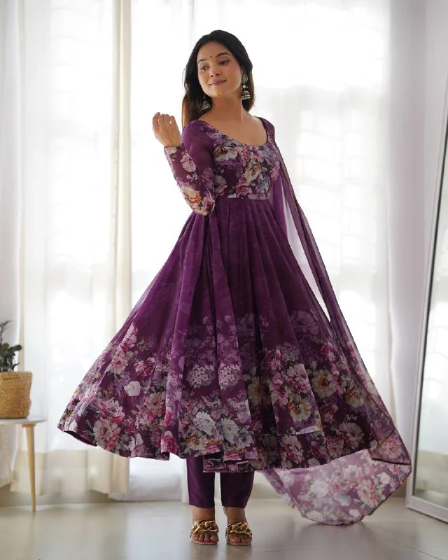 Pure Soft Organza Silk Fully Flared Kali Cut Anarkali Suit Set with Dupatta & Pant - Image 12