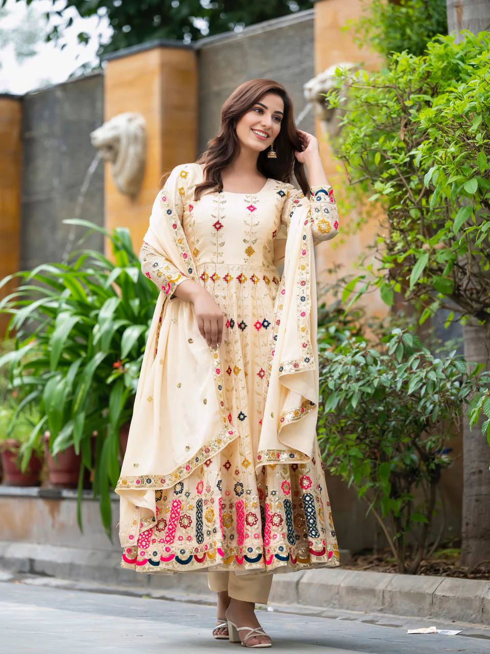 Women's Stylish Cream Embroidered Anarkali Gown  Elegant Design, Classic Style, Ideal for Weddings, Celebrations, and Special Events - Image 3